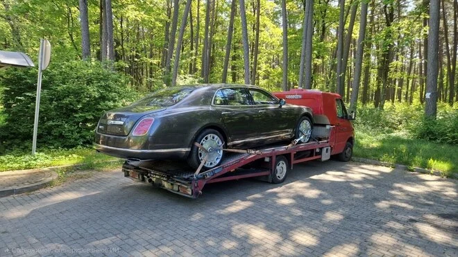 Перевозка автомобилей 25 Транспортировка Bentley